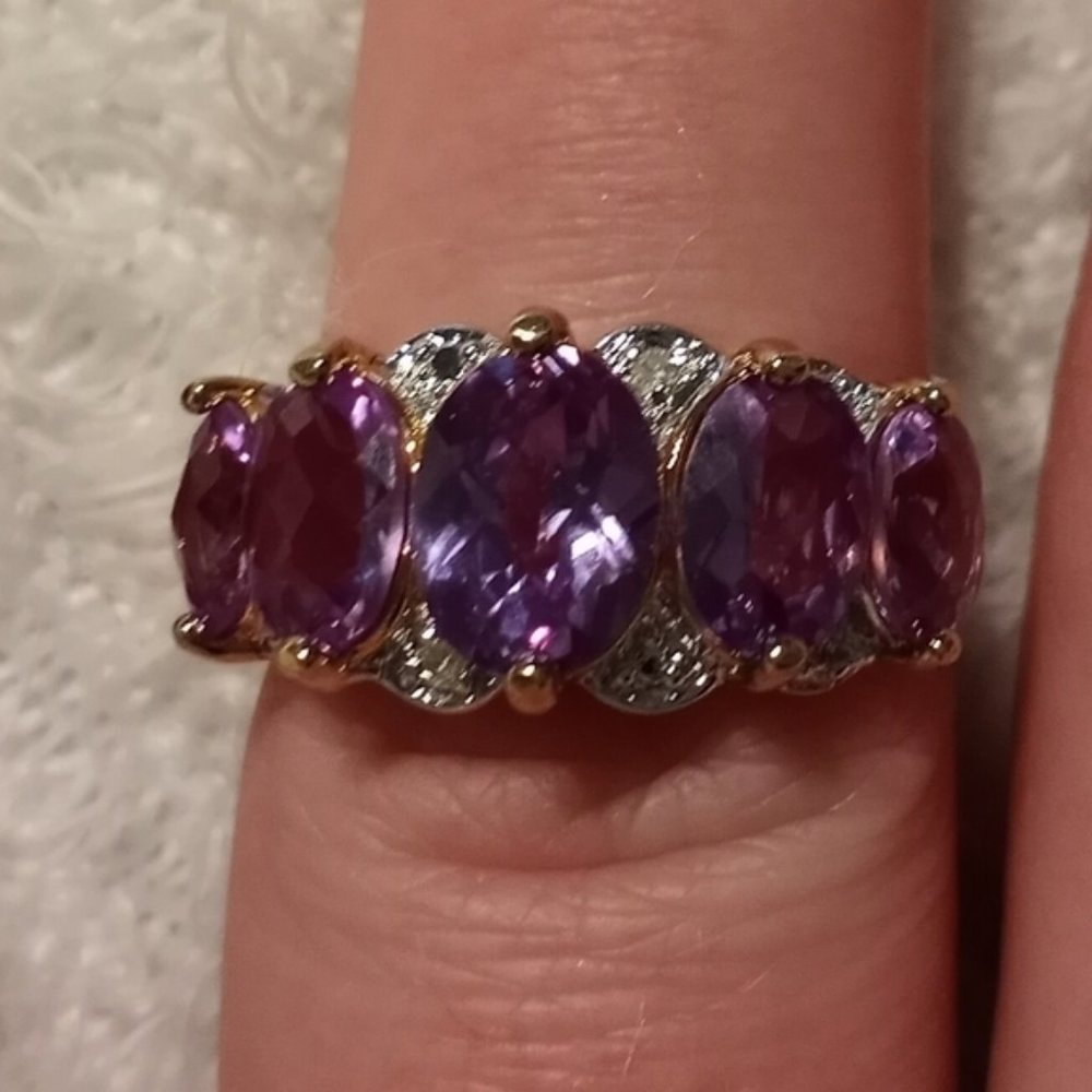 5 stone ring